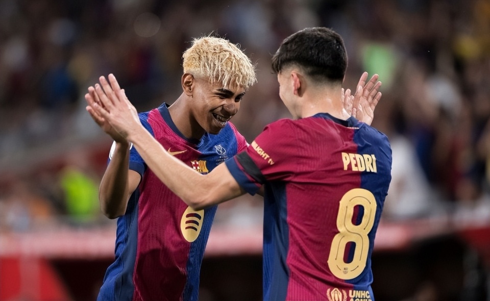 ESPN记者：欧冠用球没有芯片或传感器，仅欧洲